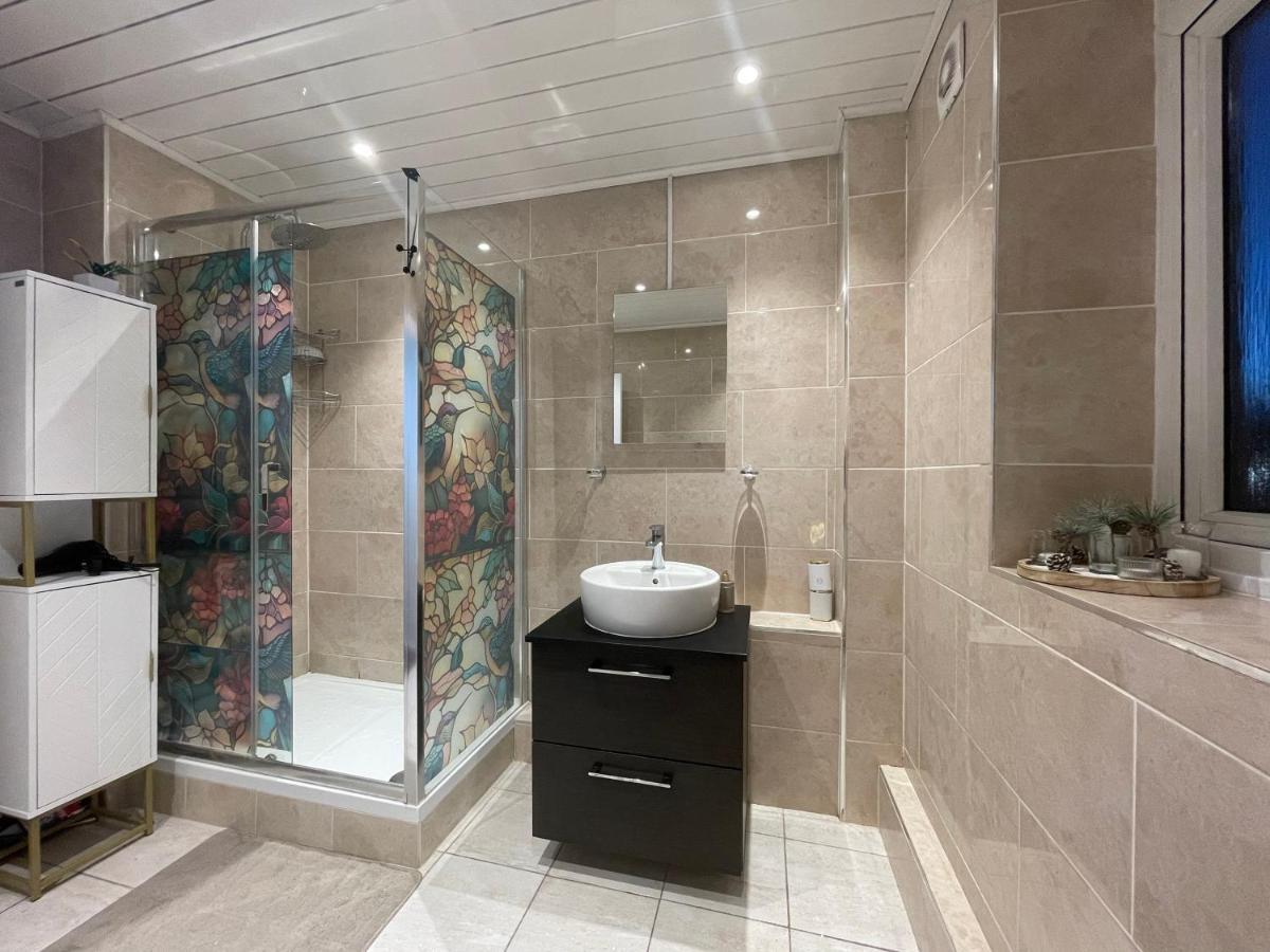 Room With Shared Kitchen London Exterior foto