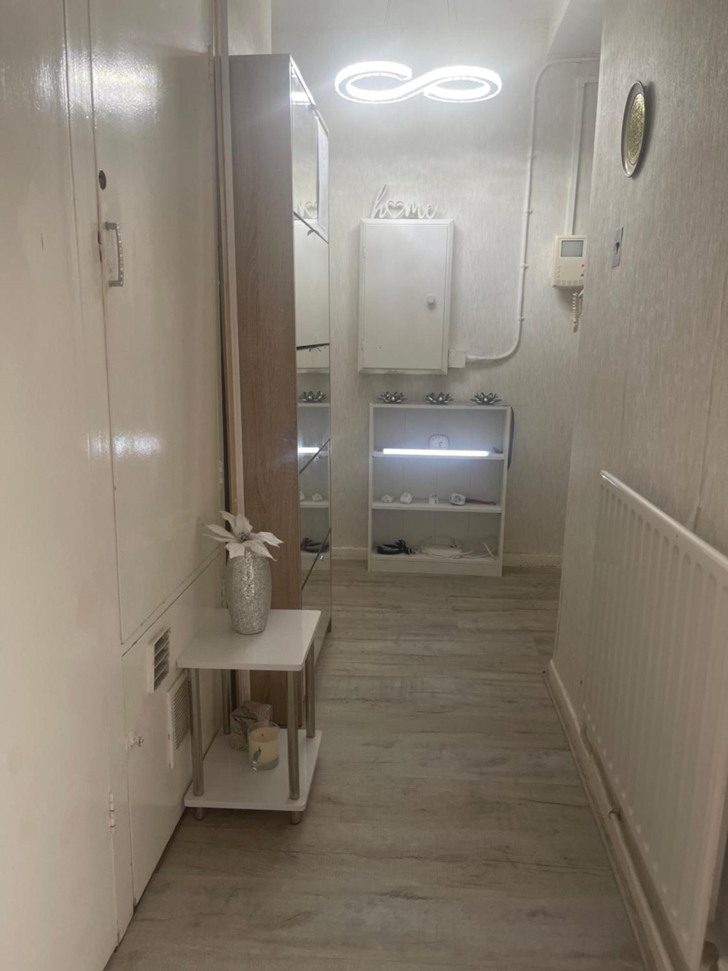 Room With Shared Kitchen London Exterior foto